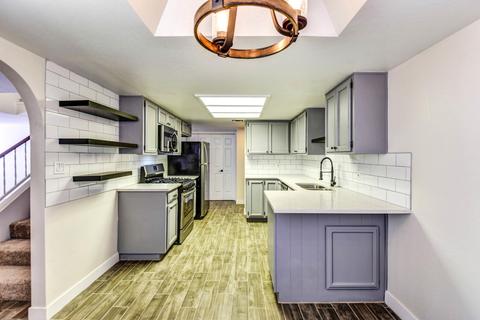 9008 N 14th Dr, Phoenix, AZ 85021 photo 13