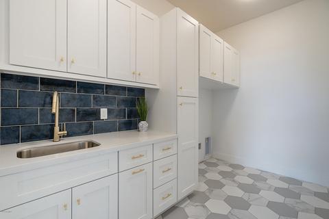 318 E Tuckey Ln, Phoenix, AZ 85012 photo 24
