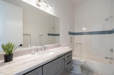 318 E Tuckey Ln, Phoenix, AZ 85012 photo 29