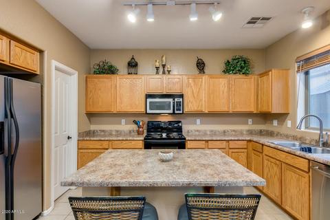 2057 S Falcon Dr, Gilbert, AZ 85295 photo 21
