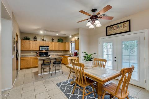 2057 S Falcon Dr, Gilbert, AZ 85295 photo 16
