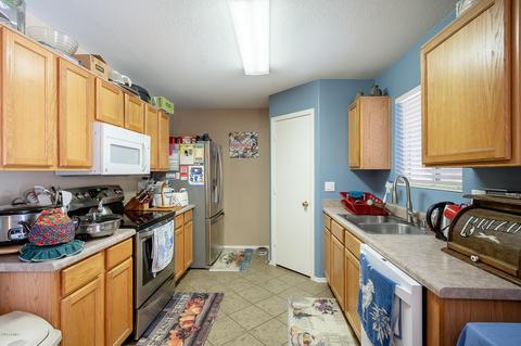2443 S 71st Dr, Phoenix, AZ 85043 photo 10