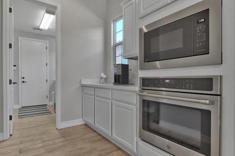 3280 E Louise Dr, Phoenix, AZ 85050 photo 8