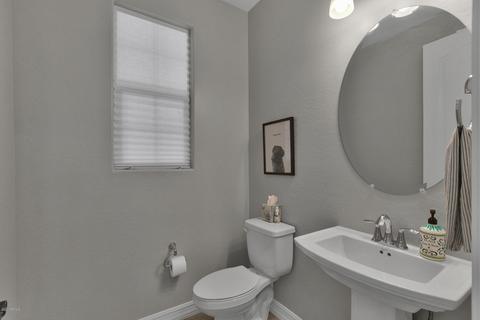 3280 E Louise Dr, Phoenix, AZ 85050 photo 14