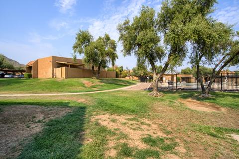 733 E Cochise Dr, Phoenix, AZ 85020 photo 16