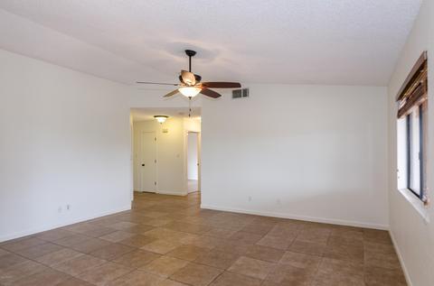 5531 E Rogers Dr, Hereford, AZ 85615 photo 4