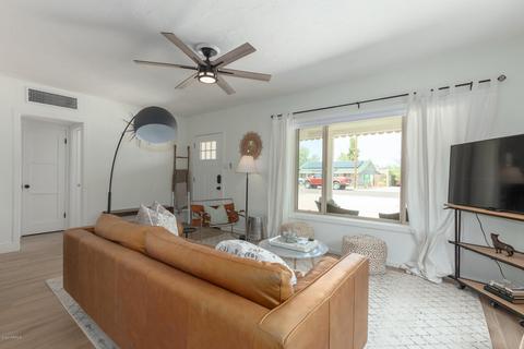 1347 E Clarendon Ave, Phoenix, AZ 85014 photo 7