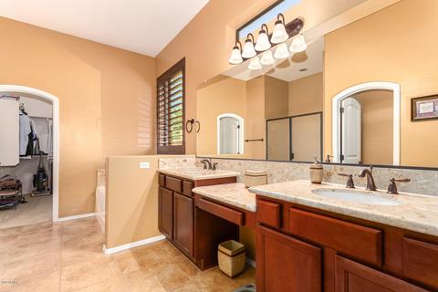 8737 E Jacaranda St, Mesa, AZ 85207 photo 26