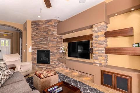 8737 E Jacaranda St, Mesa, AZ 85207 photo 7