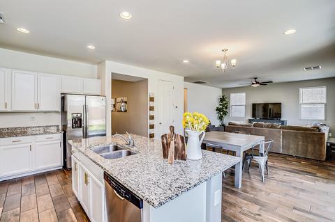 321 N 79th Pl, Mesa, AZ 85207 photo 8