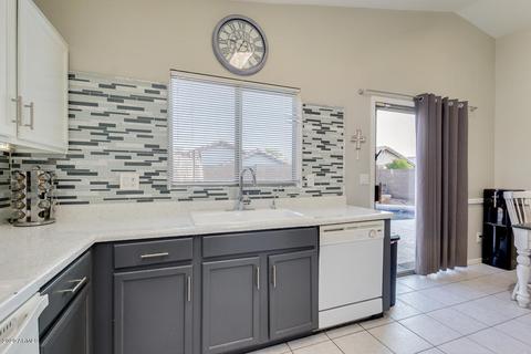 9945 E Dolphin Cir, Mesa, AZ 85208 photo 27