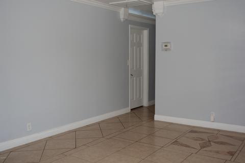 102 E 8th Dr, Mesa, AZ 85210 photo 4
