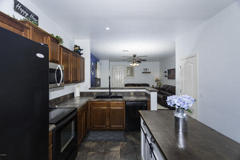 880 S Colonial Dr, Gilbert, AZ 85296 photo 5