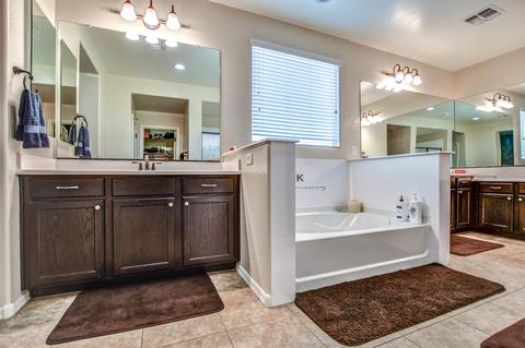 3550 E Comstock Dr, Gilbert, AZ 85296 photo 34