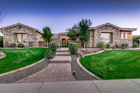 3059 E Bellflower Dr, Gilbert, AZ 85298 photo 1