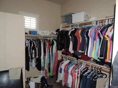 81 E Toledo Ct, Gilbert, AZ 85295 photo 12