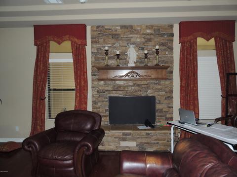 81 E Toledo Ct, Gilbert, AZ 85295 photo 21