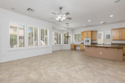 2914 E Washington Ave, Gilbert, AZ 85234 photo 9