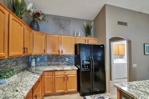 708 S Cholla St, Gilbert, AZ 85233 photo 17