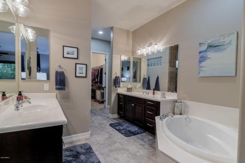 3894 E Carob Dr, Gilbert, AZ 85298 photo 13