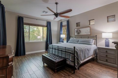 3894 E Carob Dr, Gilbert, AZ 85298 photo 9