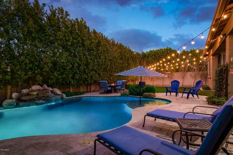 3894 E Carob Dr, Gilbert, AZ 85298 photo 5