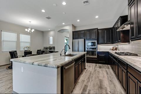 4383 Evelyn St, Gilbert, AZ 85295 photo 9
