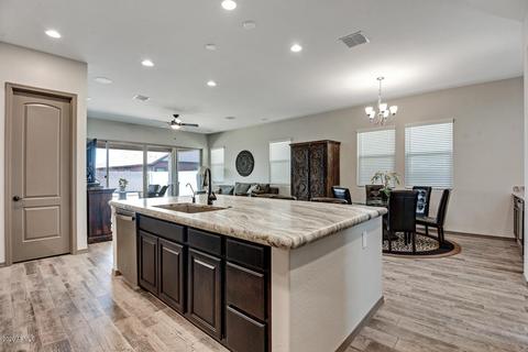 4383 Evelyn St, Gilbert, AZ 85295 photo 11
