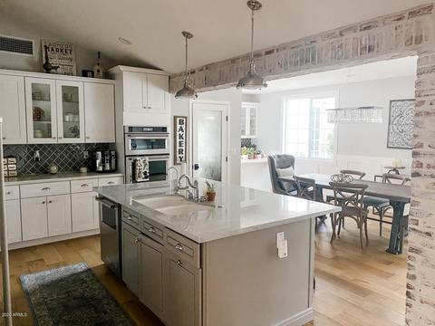 3719 E Highland Ave, Phoenix, AZ 85018 photo 5