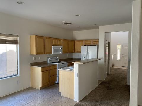 214 N Seymour Rd, Mesa, AZ 85207 photo 2