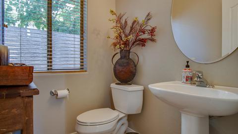 6334 N 6th Way, Phoenix, AZ 85012 photo 18