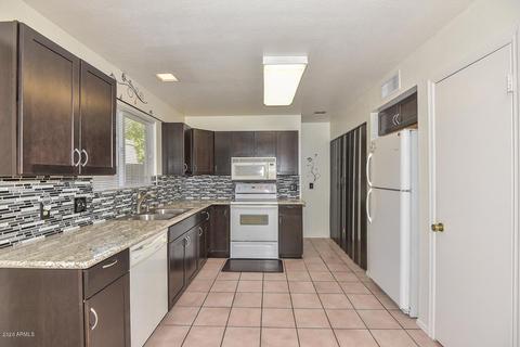 943 Escuda Dr, Phoenix, AZ 85024 photo 13