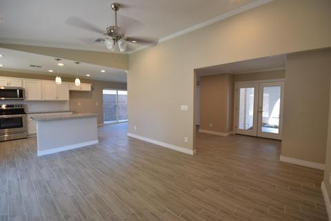 934 E Driftwood Dr, Tempe, AZ 85283 photo 8