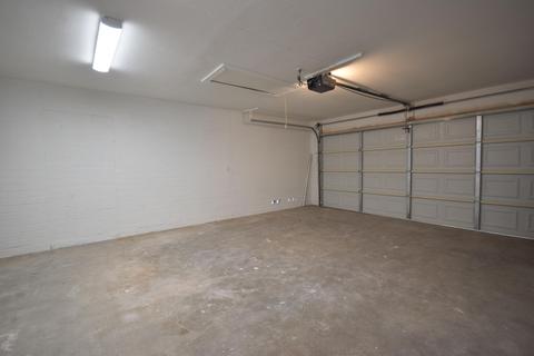 934 E Driftwood Dr, Tempe, AZ 85283 photo 23