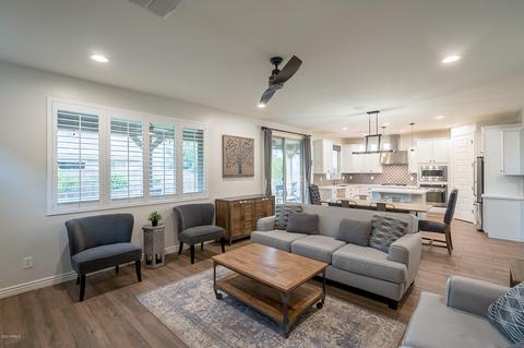 4276 E Amber Ln, Gilbert, AZ 85296 photo 4