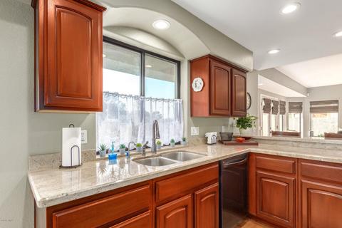 1001 E Griswold Rd #25, Phoenix, AZ 85020 photo 13