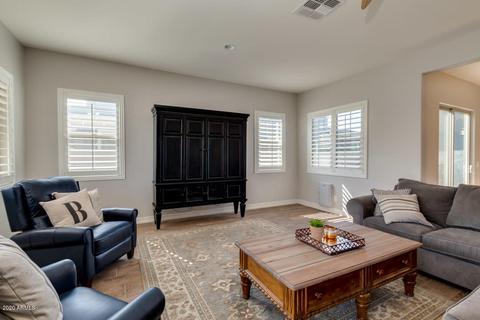2847 E Austin Dr, Gilbert, AZ 85296 photo 3
