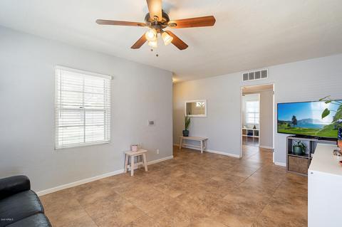 2746 E Fairmount Ave, Phoenix, AZ 85016 photo 10