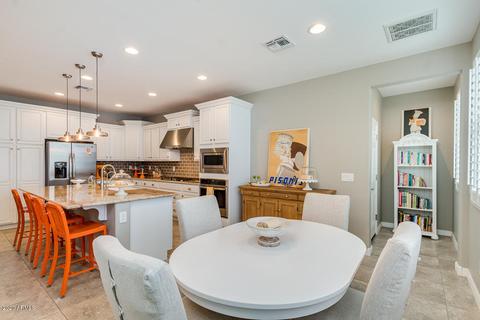 2270 S Wallrade Ln, Gilbert, AZ 85295 photo 14