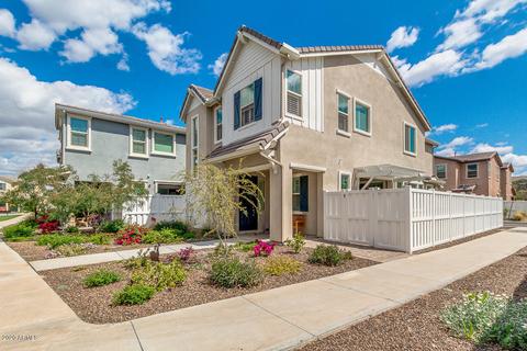 2270 S Wallrade Ln, Gilbert, AZ 85295 photo 3