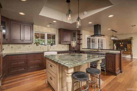 8633 N Why Worry Ln, Phoenix, AZ 85021 photo 12
