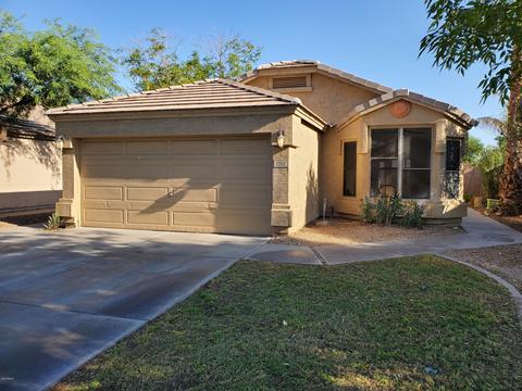 2202 E Arabian Dr, Gilbert, AZ 85296 photo 1