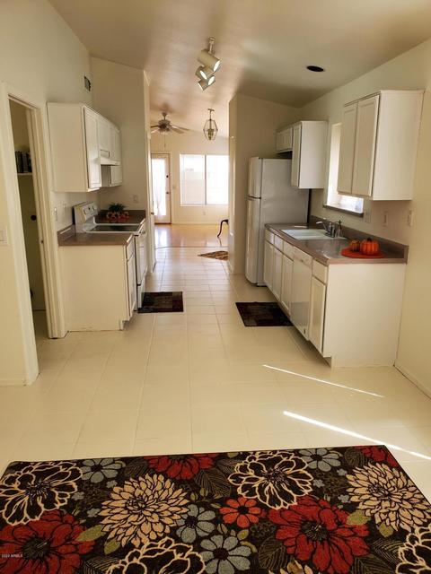 2202 E Arabian Dr, Gilbert, AZ 85296 photo 3