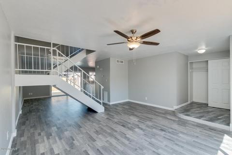 3221 W Echo Ln, Phoenix, AZ 85051 photo 6