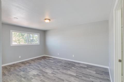3221 W Echo Ln, Phoenix, AZ 85051 photo 17