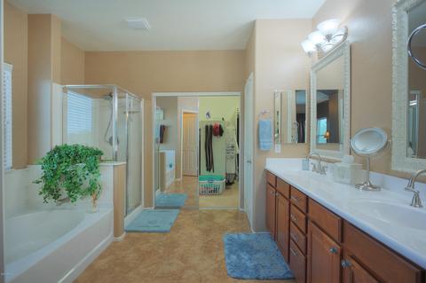 2812 E Crescent Way, Gilbert, AZ 85298 photo 23