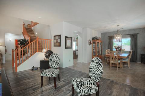 2812 E Crescent Way, Gilbert, AZ 85298 photo 11
