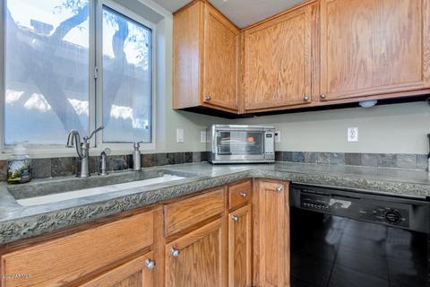 3256 E Kerry Ln, Phoenix, AZ 85050 photo 14