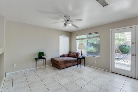 3256 E Kerry Ln, Phoenix, AZ 85050 photo 9