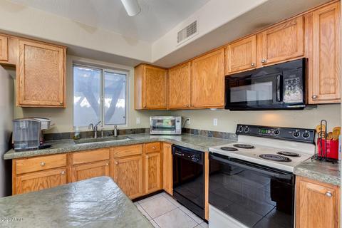 3256 E Kerry Ln, Phoenix, AZ 85050 photo 12